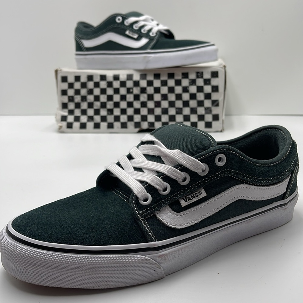 Vans Men’s Kyle Walker
Navy/Stv Navy
VN0A5JIENGJ
Sneakers - Picture 15 of 16